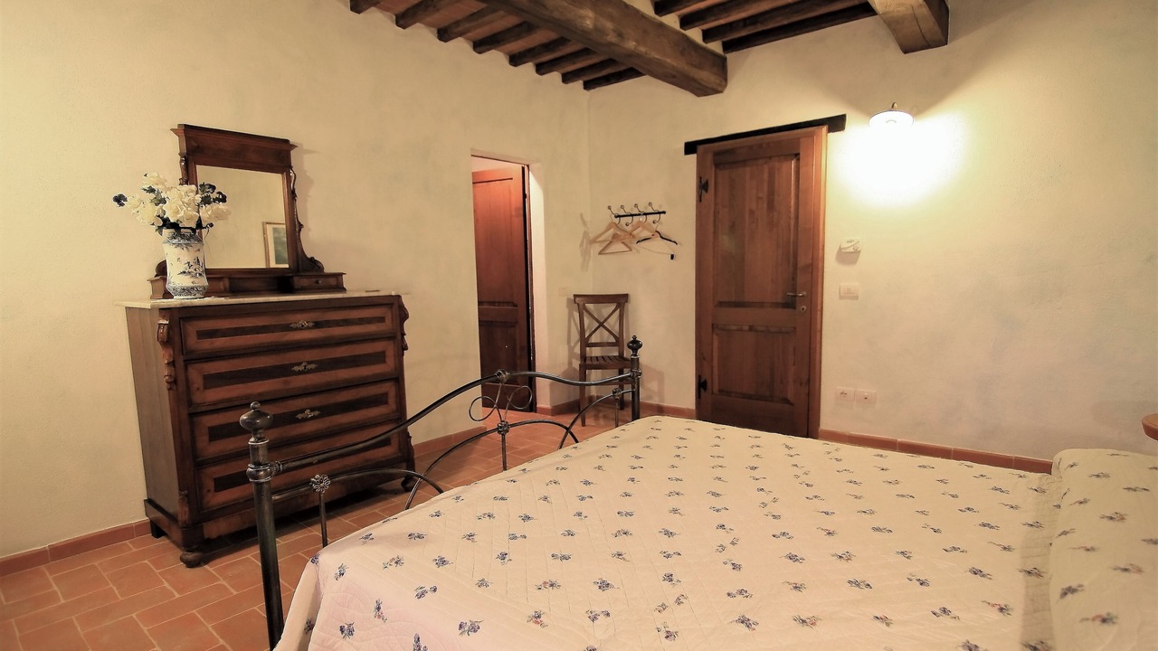 Photo of Bedroom in Seggiano