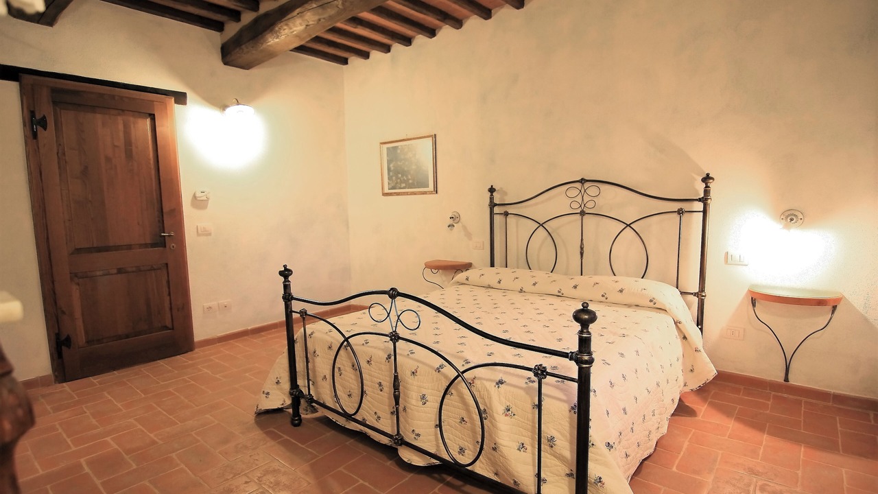 Photo of Bedroom in Seggiano