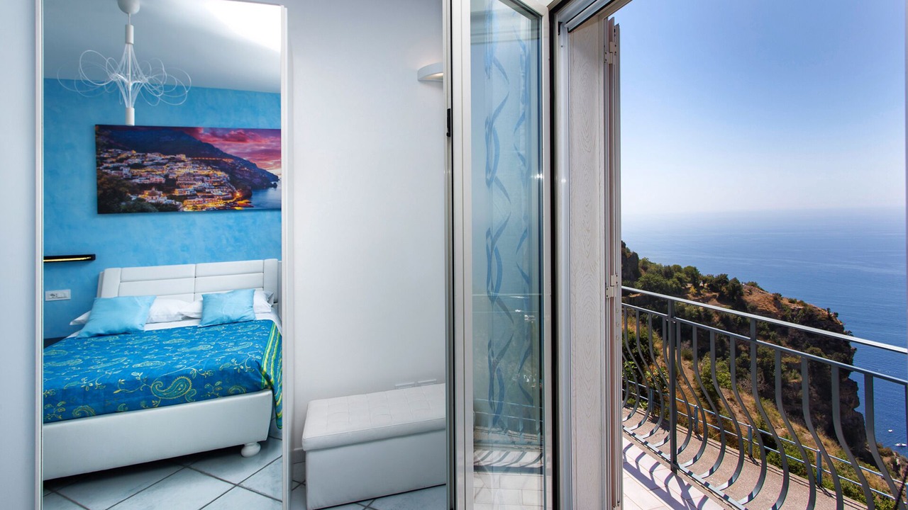 Photo of Bedroom in Furore