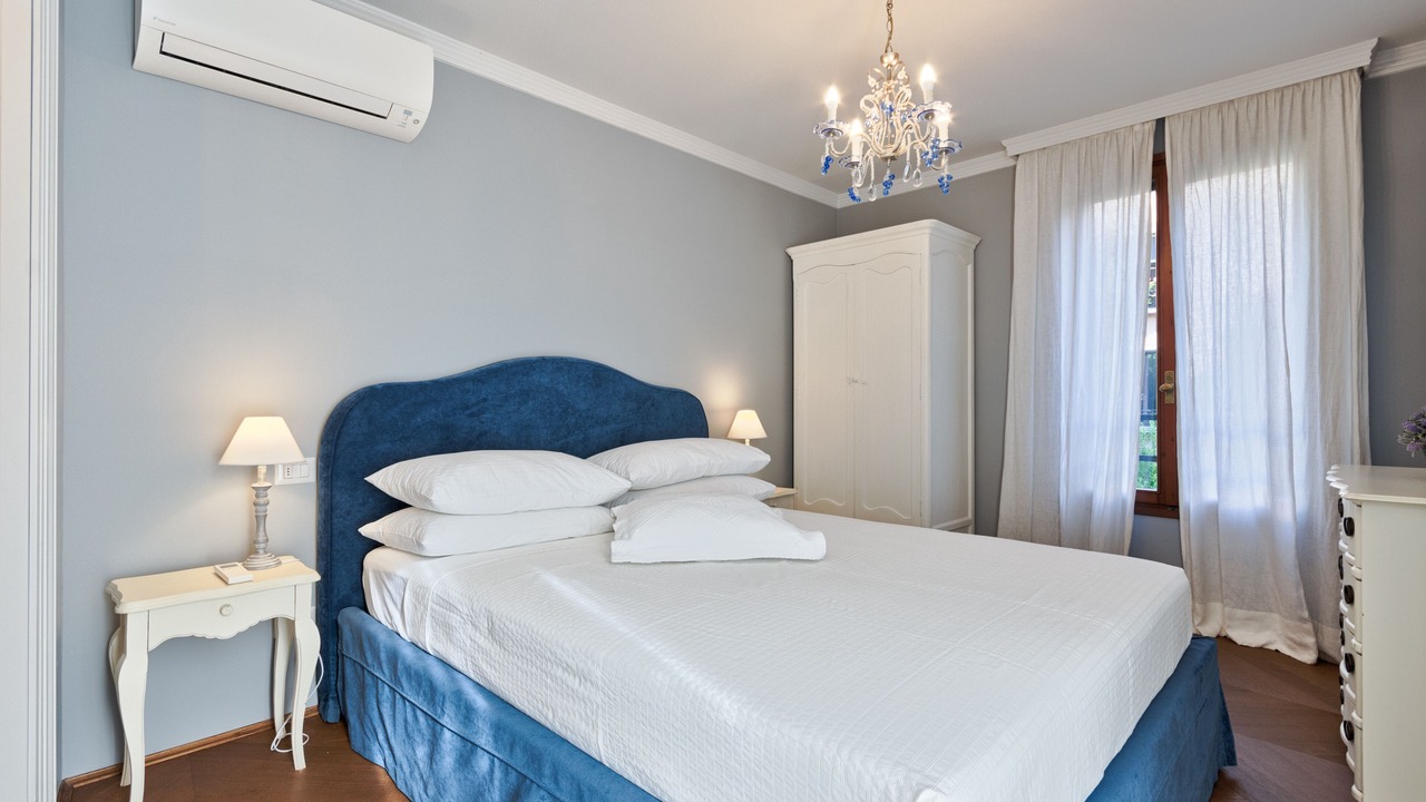 Photo of Bedroom in Dorsoduro