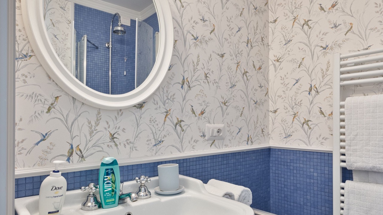 Photo of Bathroom in Dorsoduro