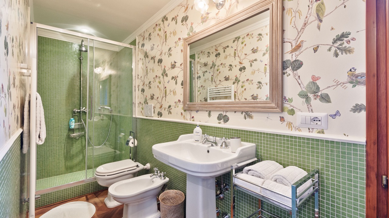 Photo of Bathroom in Dorsoduro