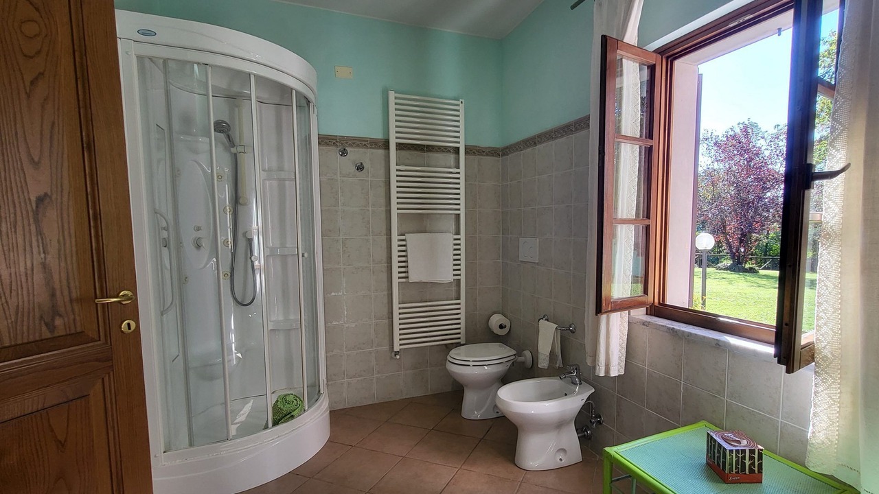 Photo of Bathroom in Camporgiano