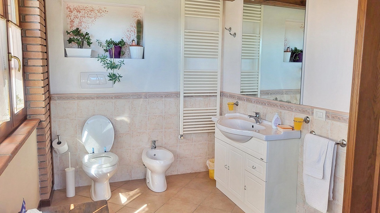 Photo of Bathroom in Camporgiano