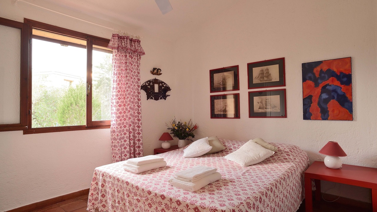 Photo of Bedroom in Monte Petrosu