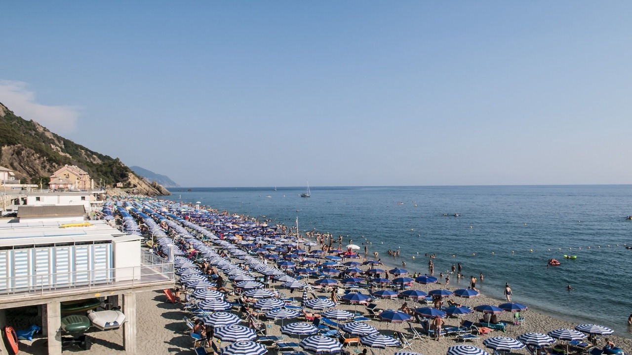 Photo of Others in Deiva Marina