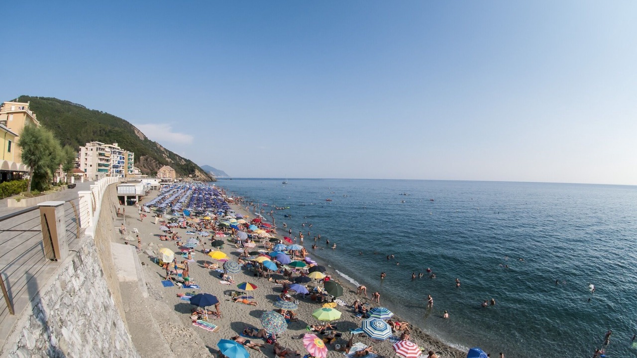 Photo of Others in Deiva Marina