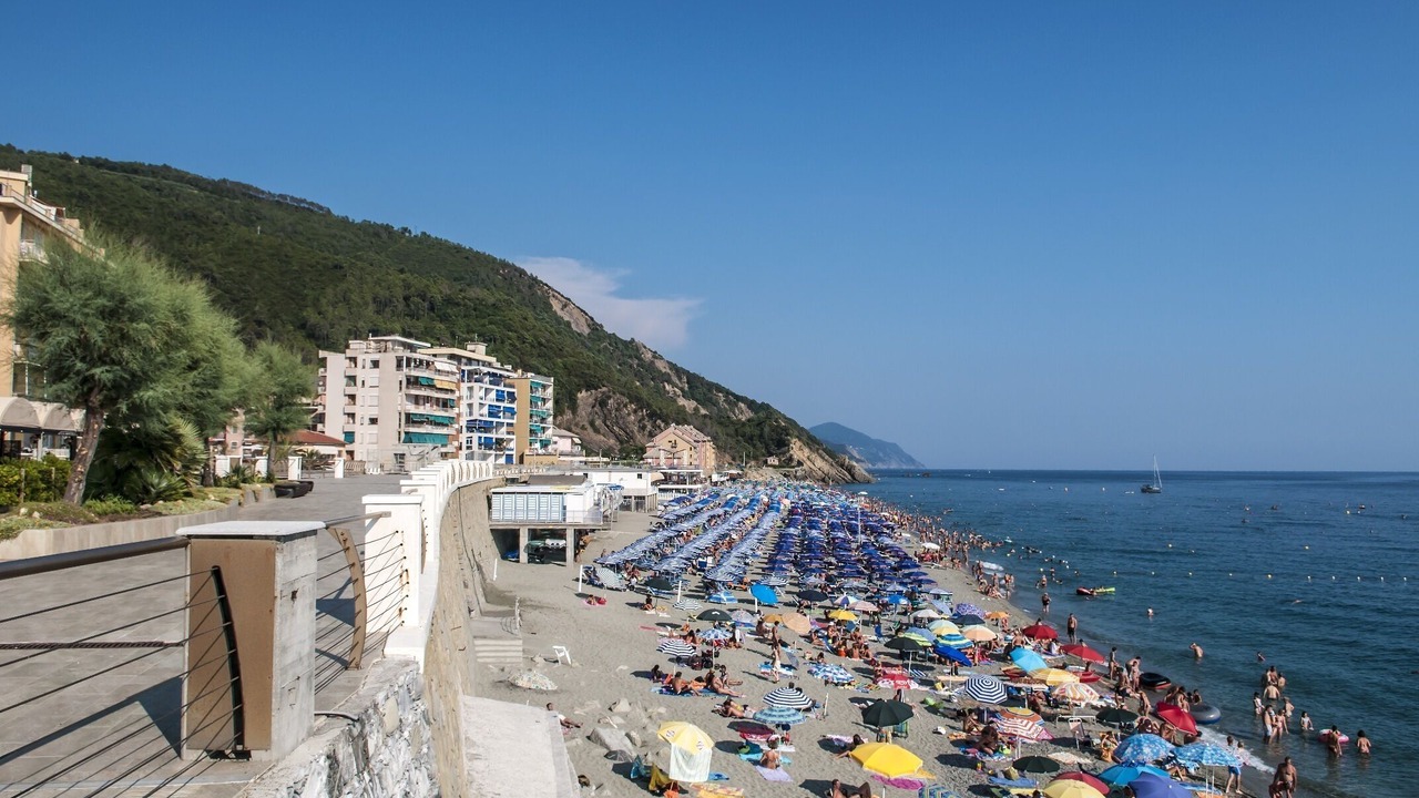 Photo of Others in Deiva Marina