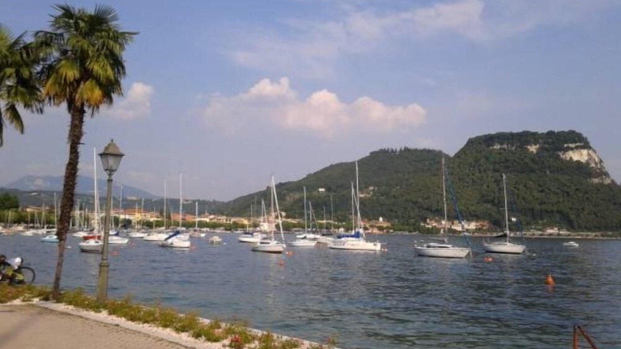 Photo of Others in Corno
