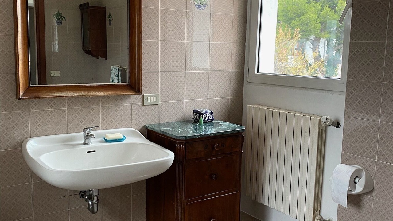 Photo of Bathroom in Mombaroccio