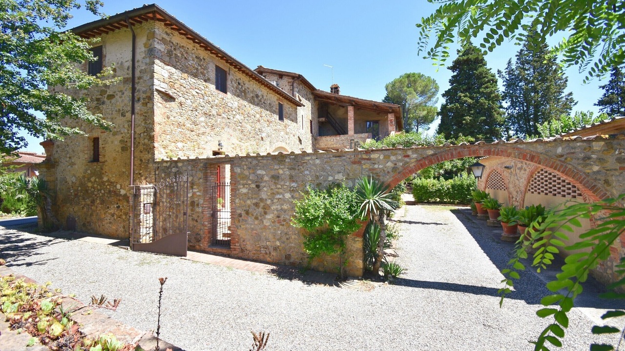 Photo of Outdoor in Villa Parigini
