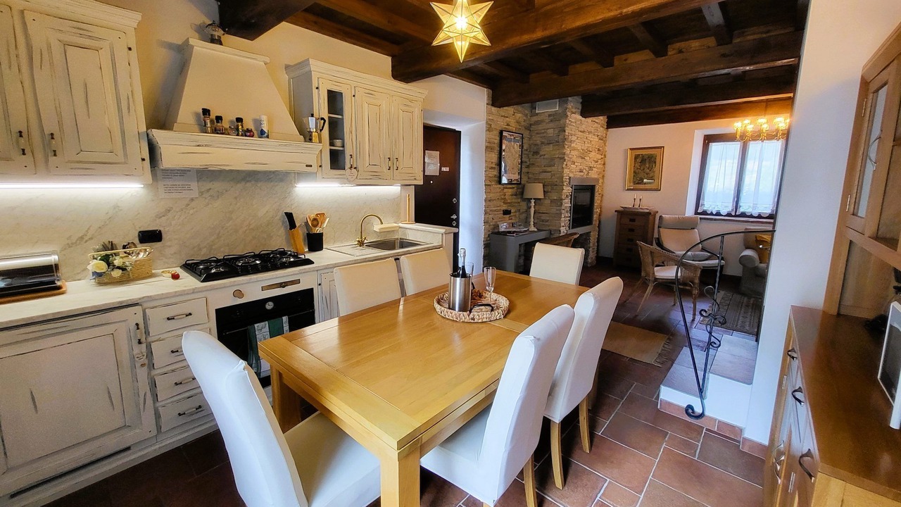 Photo of Kitchen in San Romano in Garfagnana