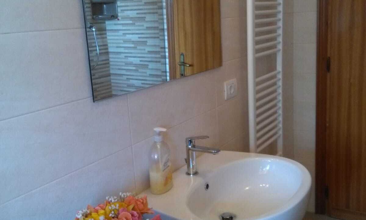Photo of Bathroom in Acquasparta