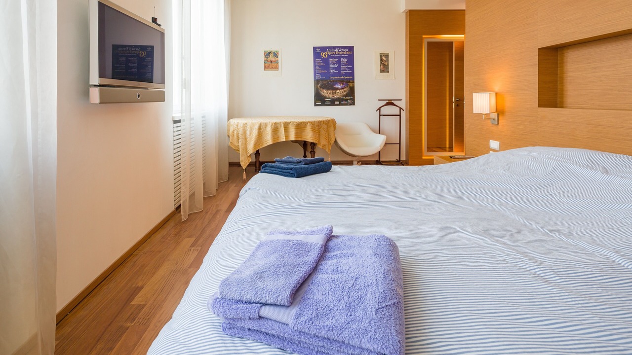 Photo of Bedroom in Verona City Centre
