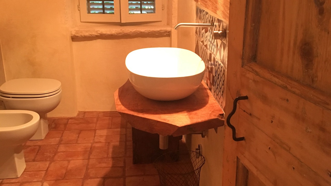 Photo of Bathroom in Zovencedo