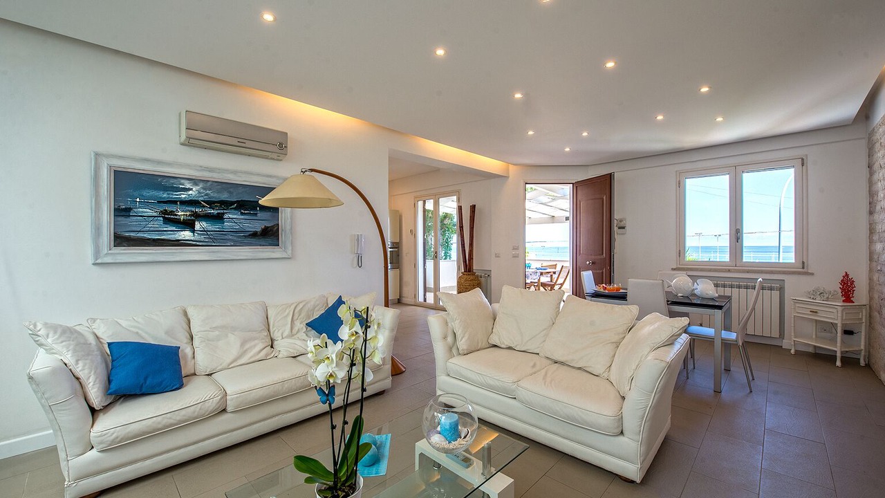 Photo of Livingroom in Addaura