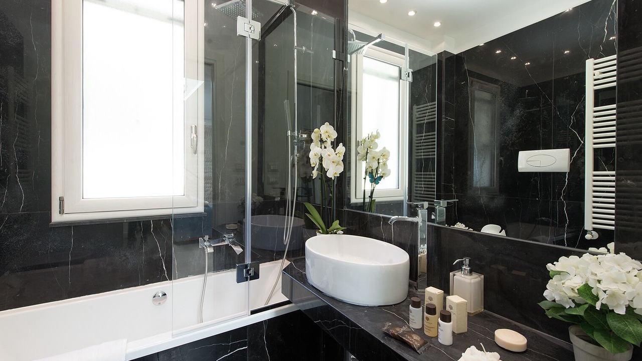 Photo of Bathroom in Addaura