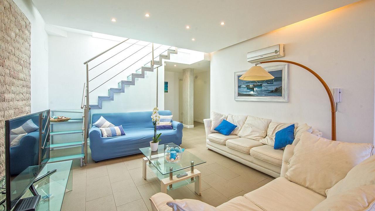 Photo of Livingroom in Addaura