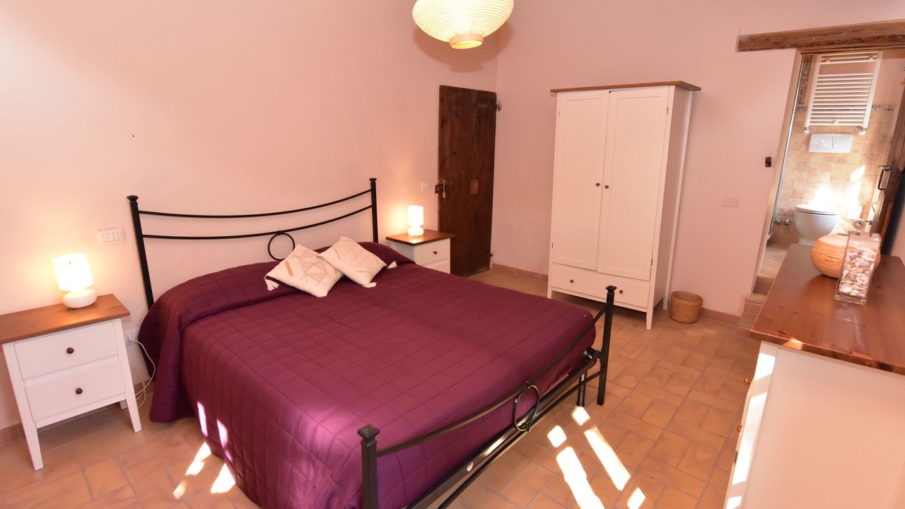 Photo of Bedroom in Serra San Quirico