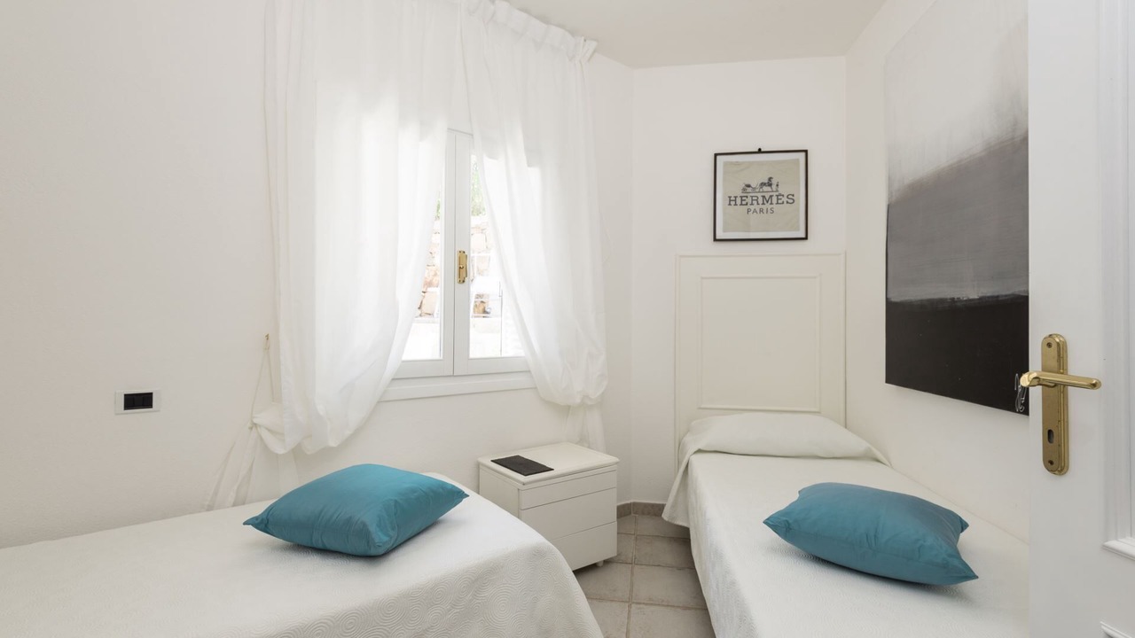 Photo of Bedroom in Baia Caddinas