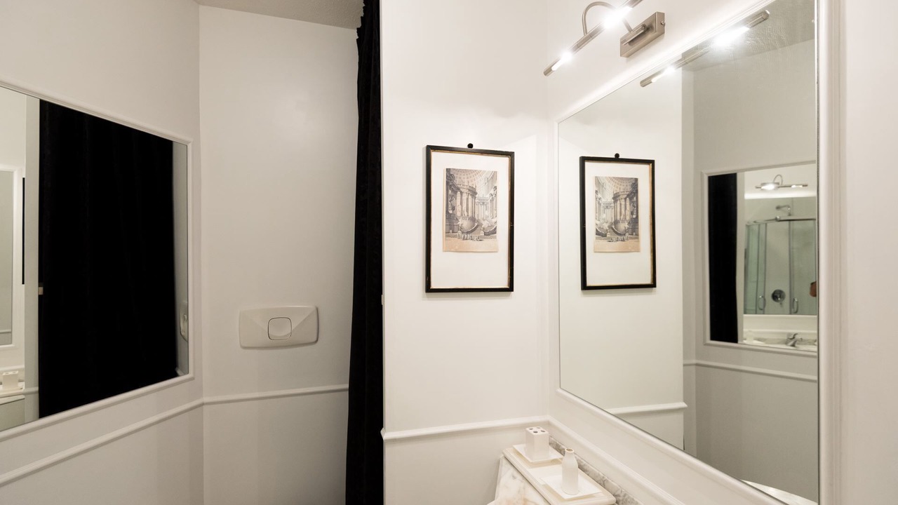 Photo of Bathroom in Baia Caddinas