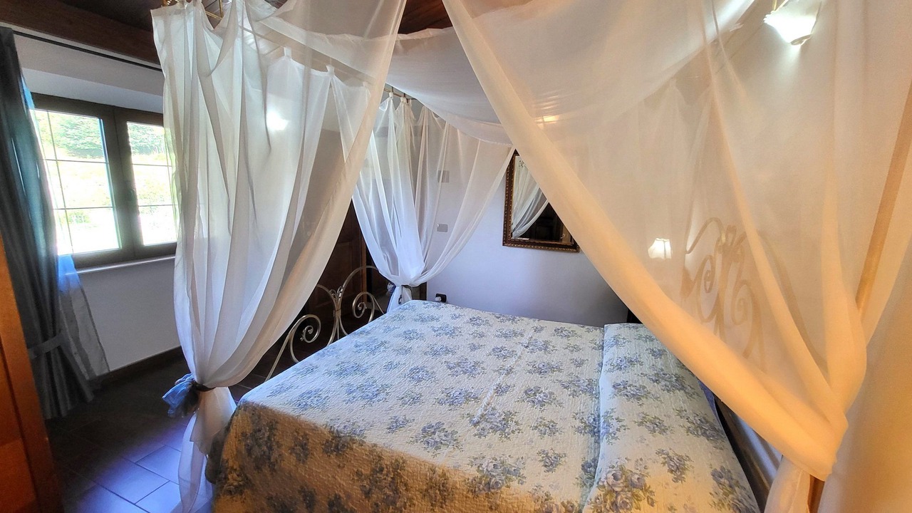 Photo of Bedroom in Castiglione di Garfagnana