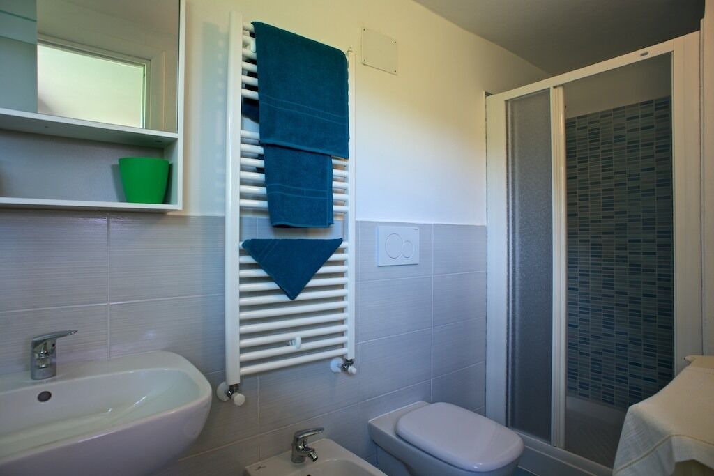 Photo of Bathroom in Cerri