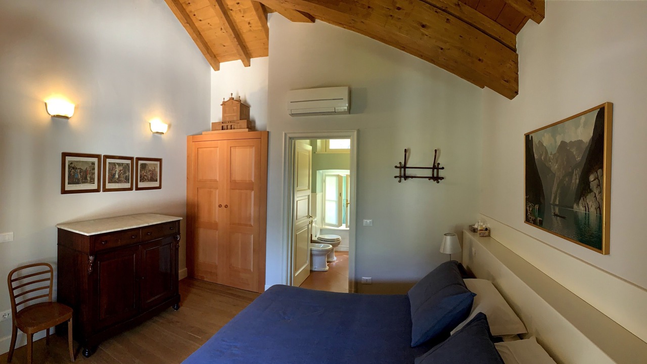 Photo of Bedroom in Tremezzo