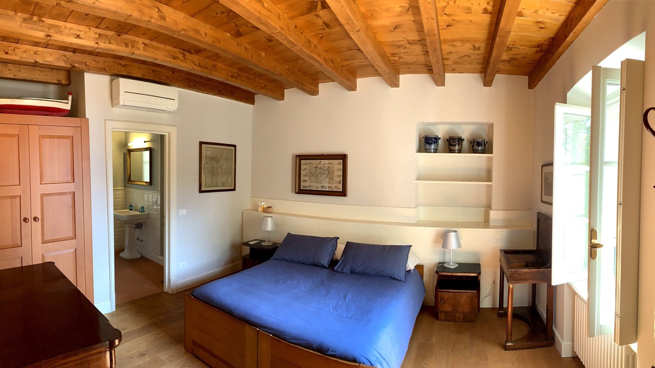 Photo of Bedroom in Tremezzo