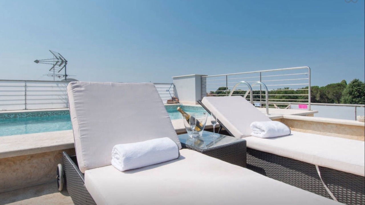 Photo of Outdoor in Ara Nova