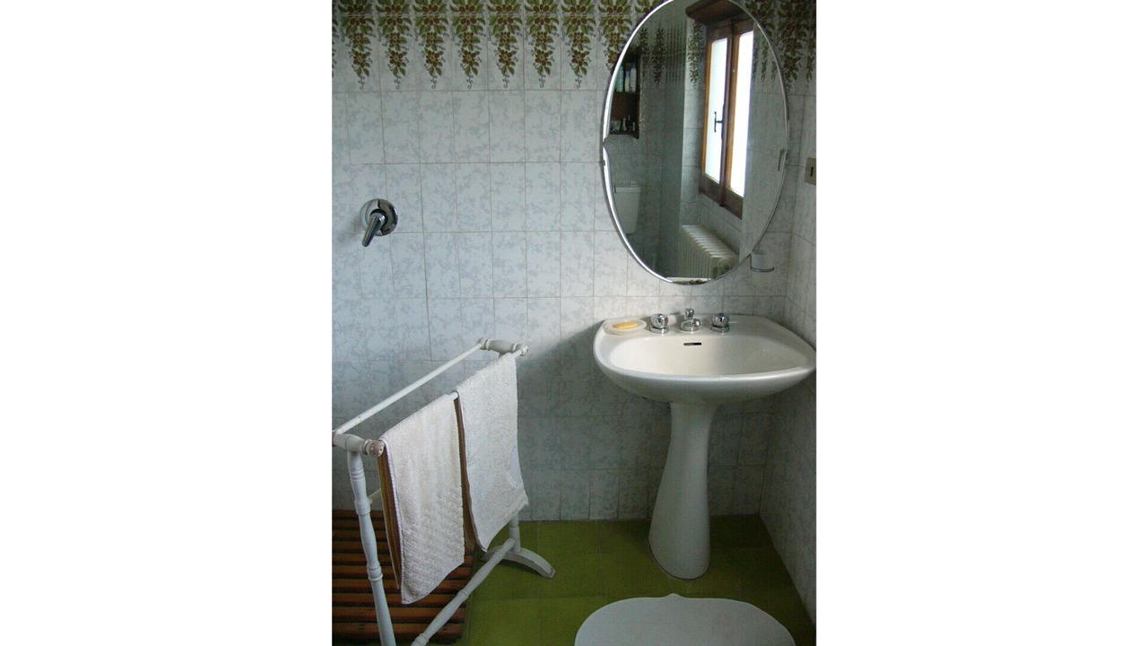 Photo of Bathroom in Saturnana