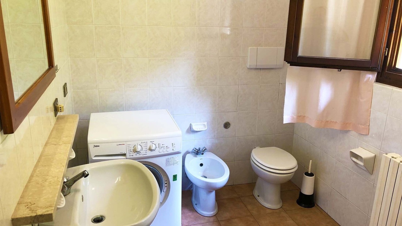 Photo of Bathroom in Idro