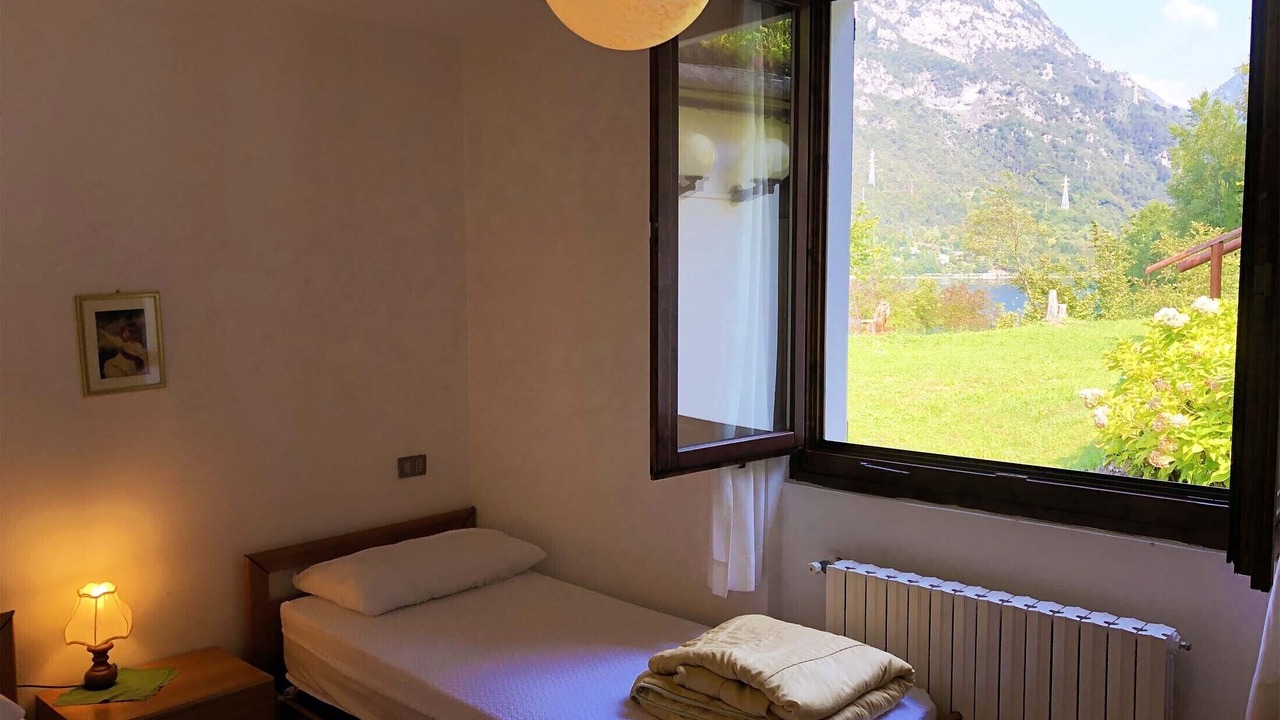 Photo of Bedroom in Idro