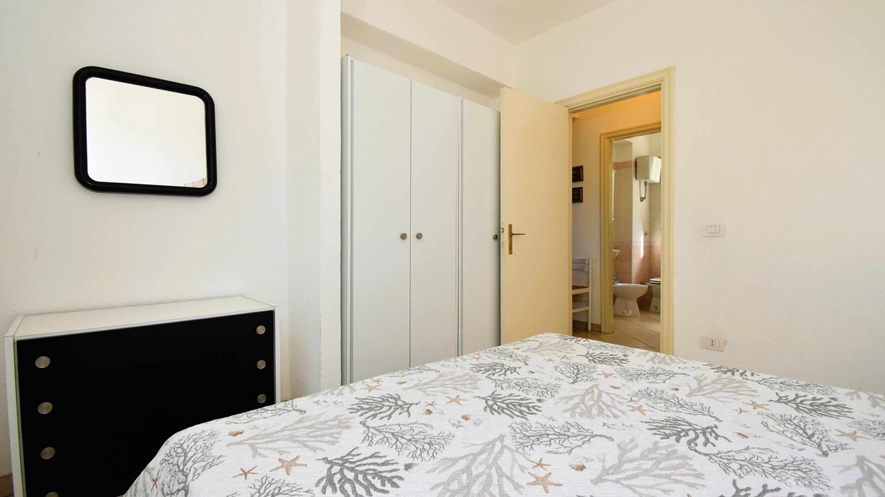 Photo of Bedroom in Rena Majore