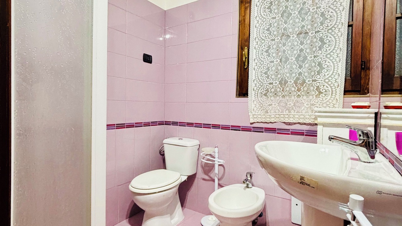 Photo of Bathroom in Solanas