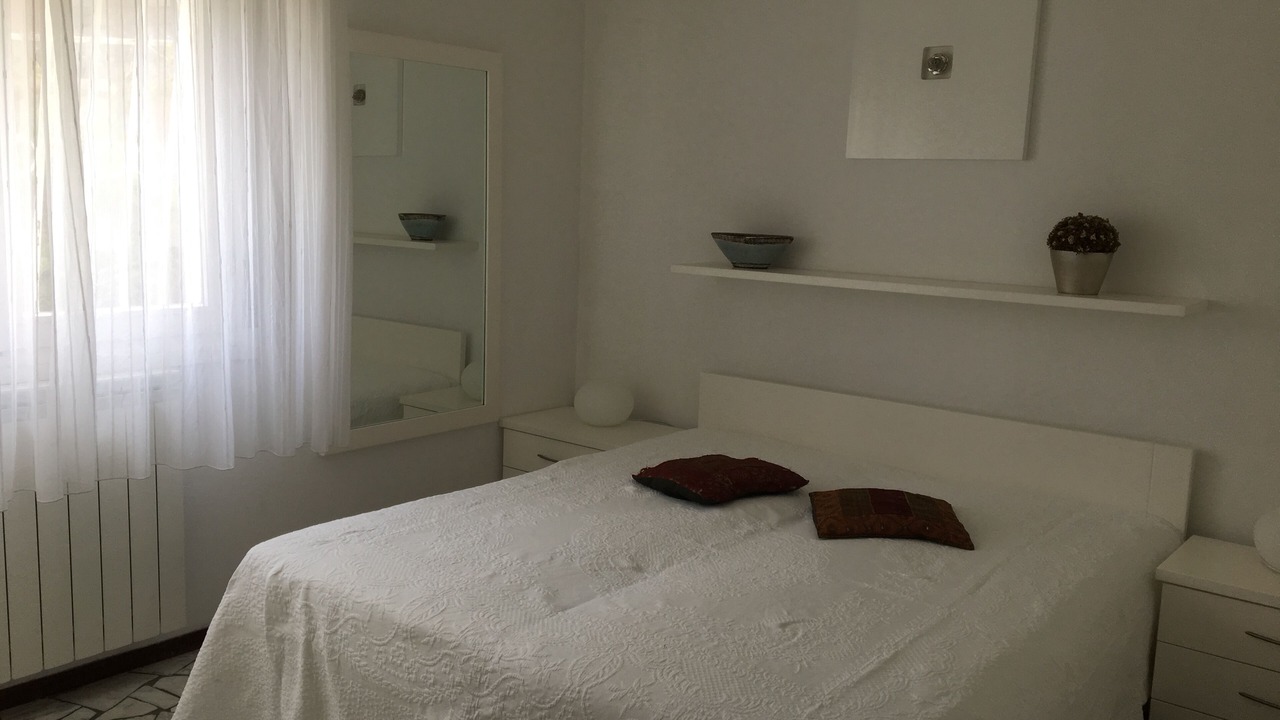 Photo of Bedroom in Porto Valtravaglia