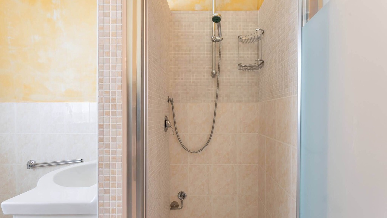 Photo of Bathroom in Magomadas
