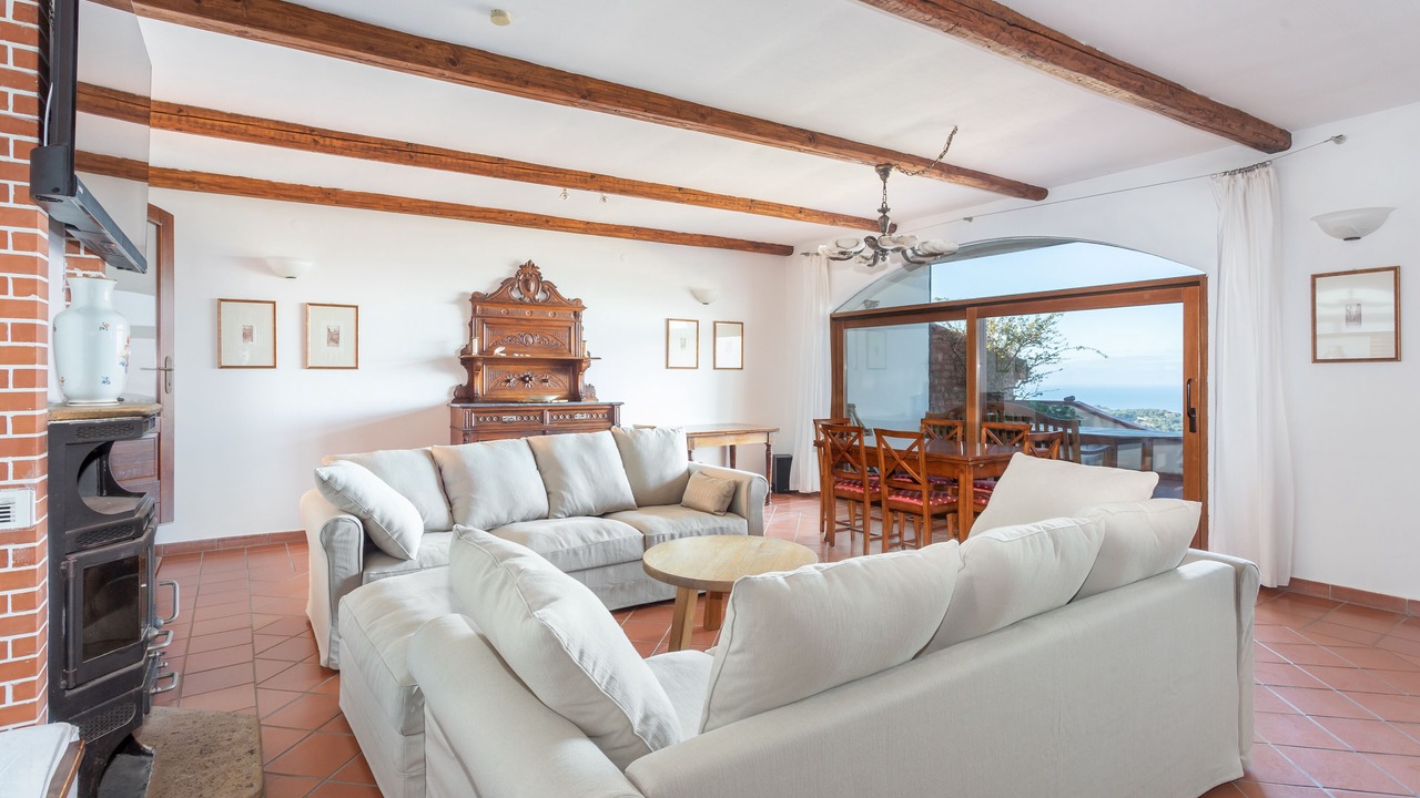 Photo of Livingroom in Magomadas