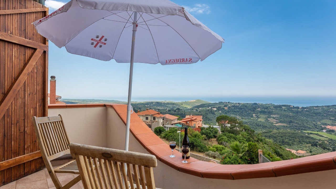 Photo of Patio Balcony in Magomadas