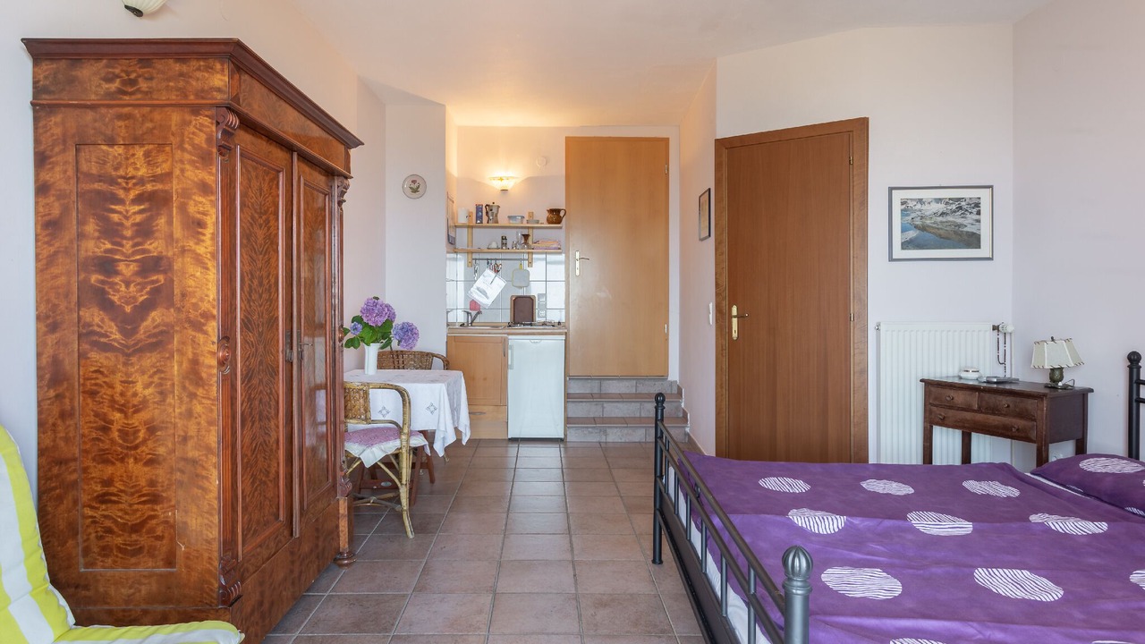 Photo of Bedroom in Magomadas