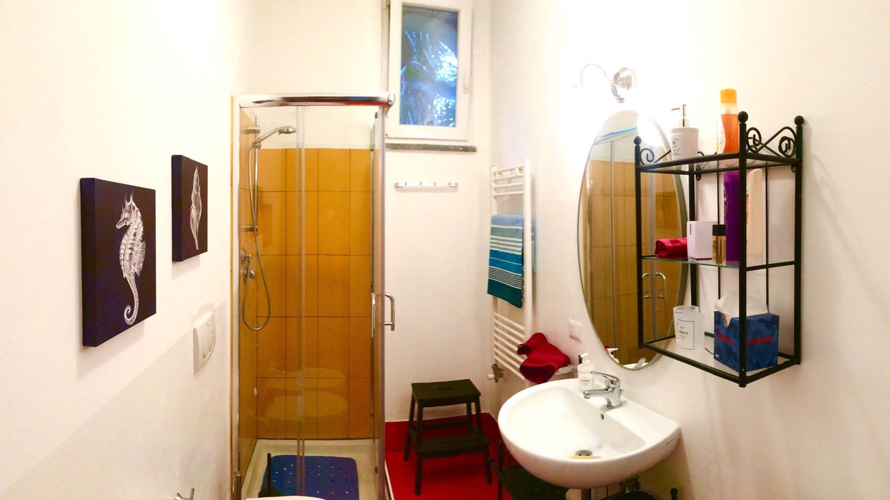 Photo of Bathroom in Rho