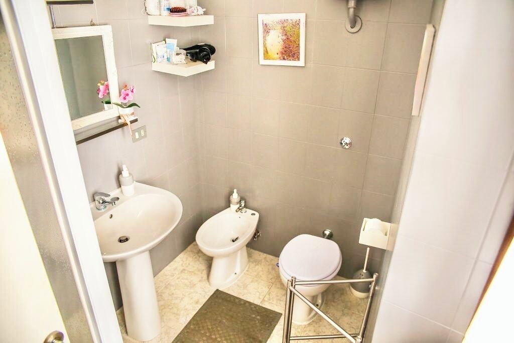 Photo of Bathroom in Ortona