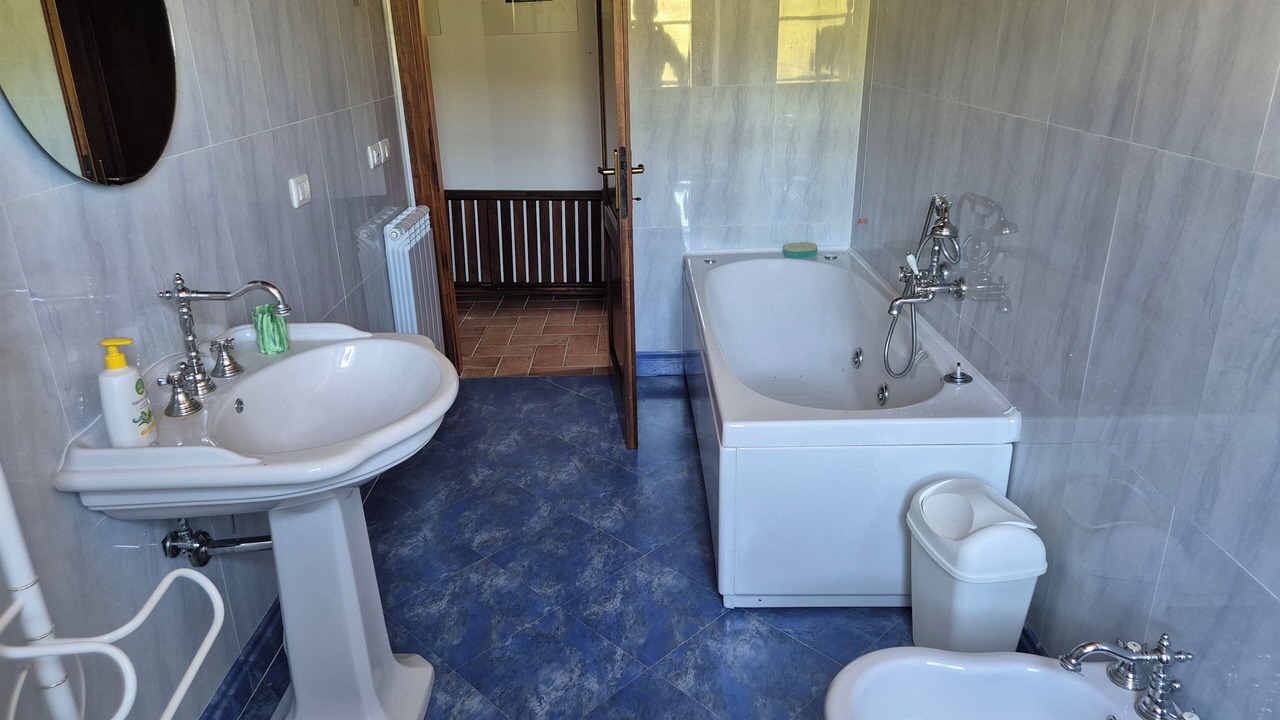 Photo of Bathroom in Panicale