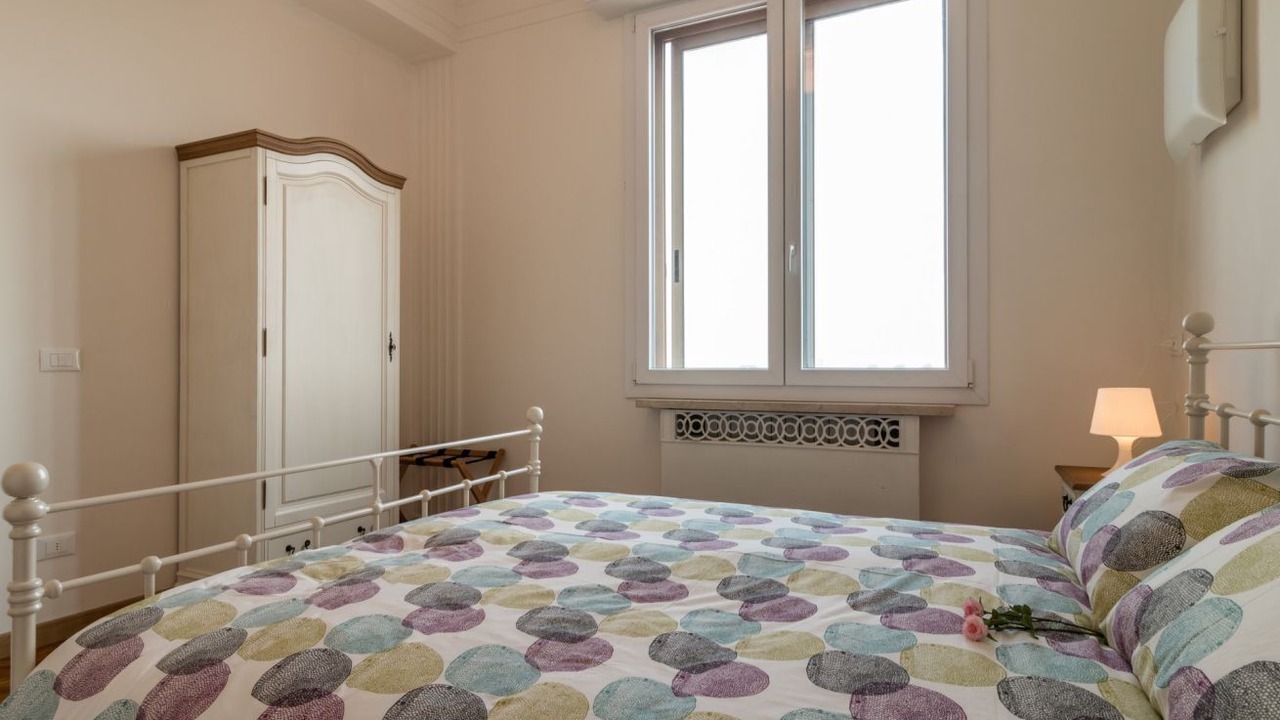 Photo of Bedroom in Historic Centre