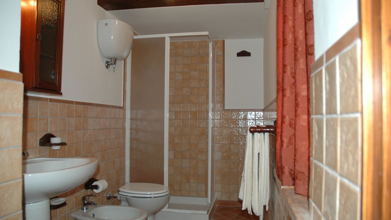 Photo of Bathroom in Deruta