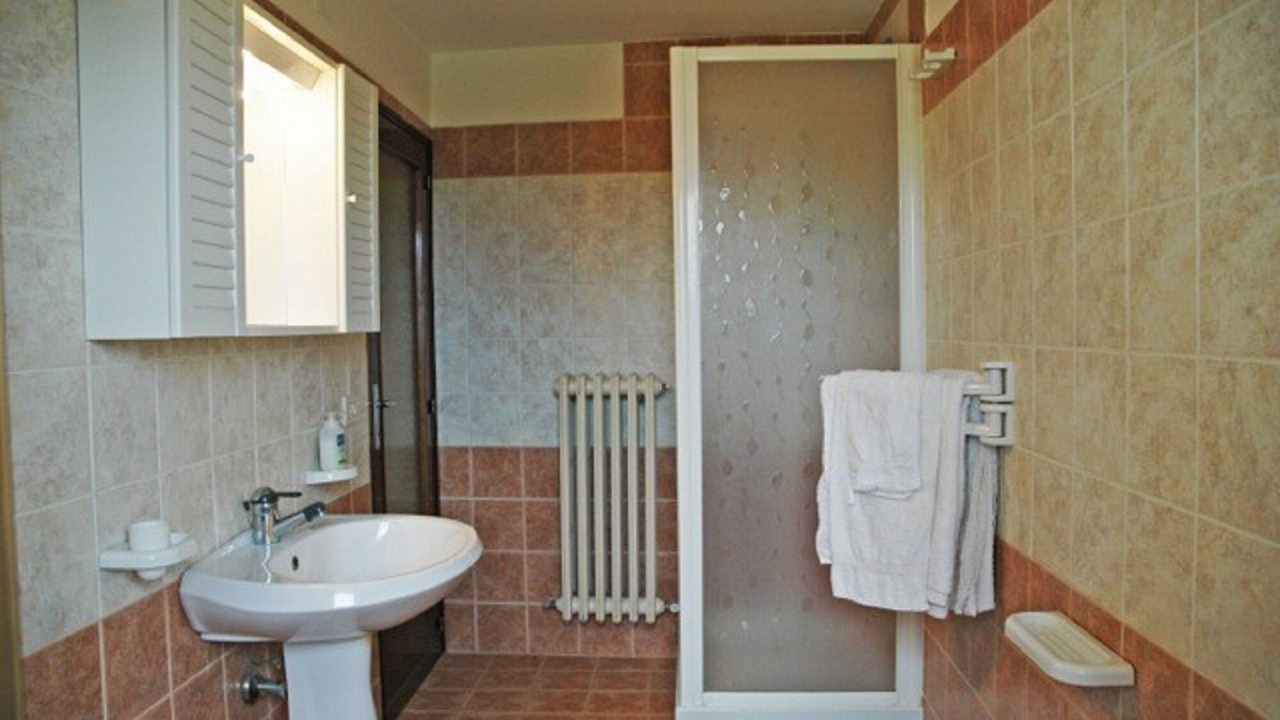 Photo of Bathroom in Deruta