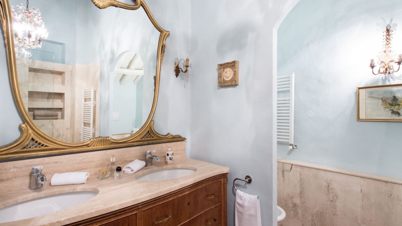 Photo of Bathroom in Sovicille