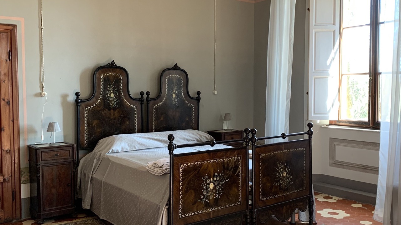 Photo of Bedroom in Lari