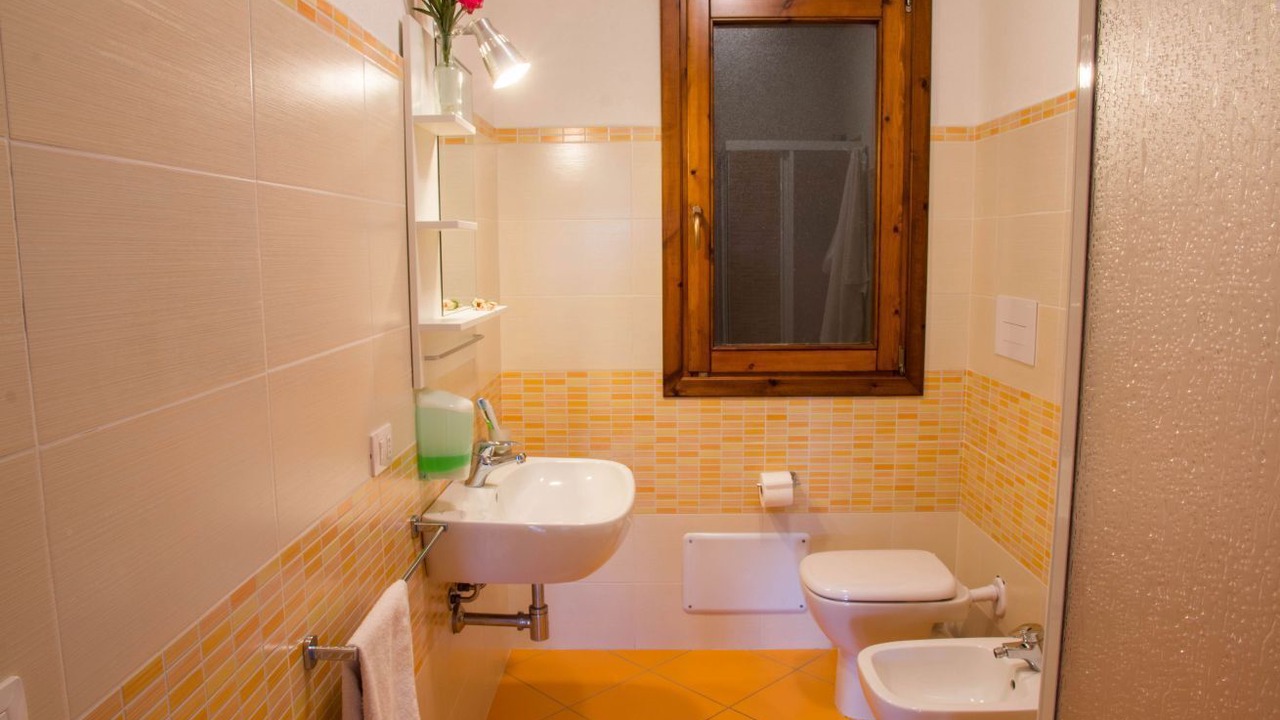 Photo of Bathroom in Badesi