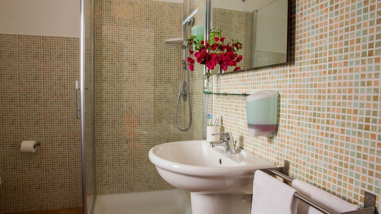 Photo of Bathroom in Badesi